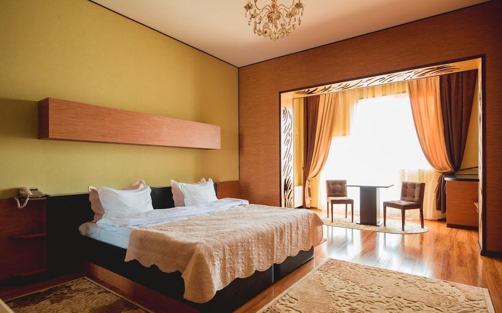 Bayil Breeze Hotel & Restaurant Баку Екстериор снимка